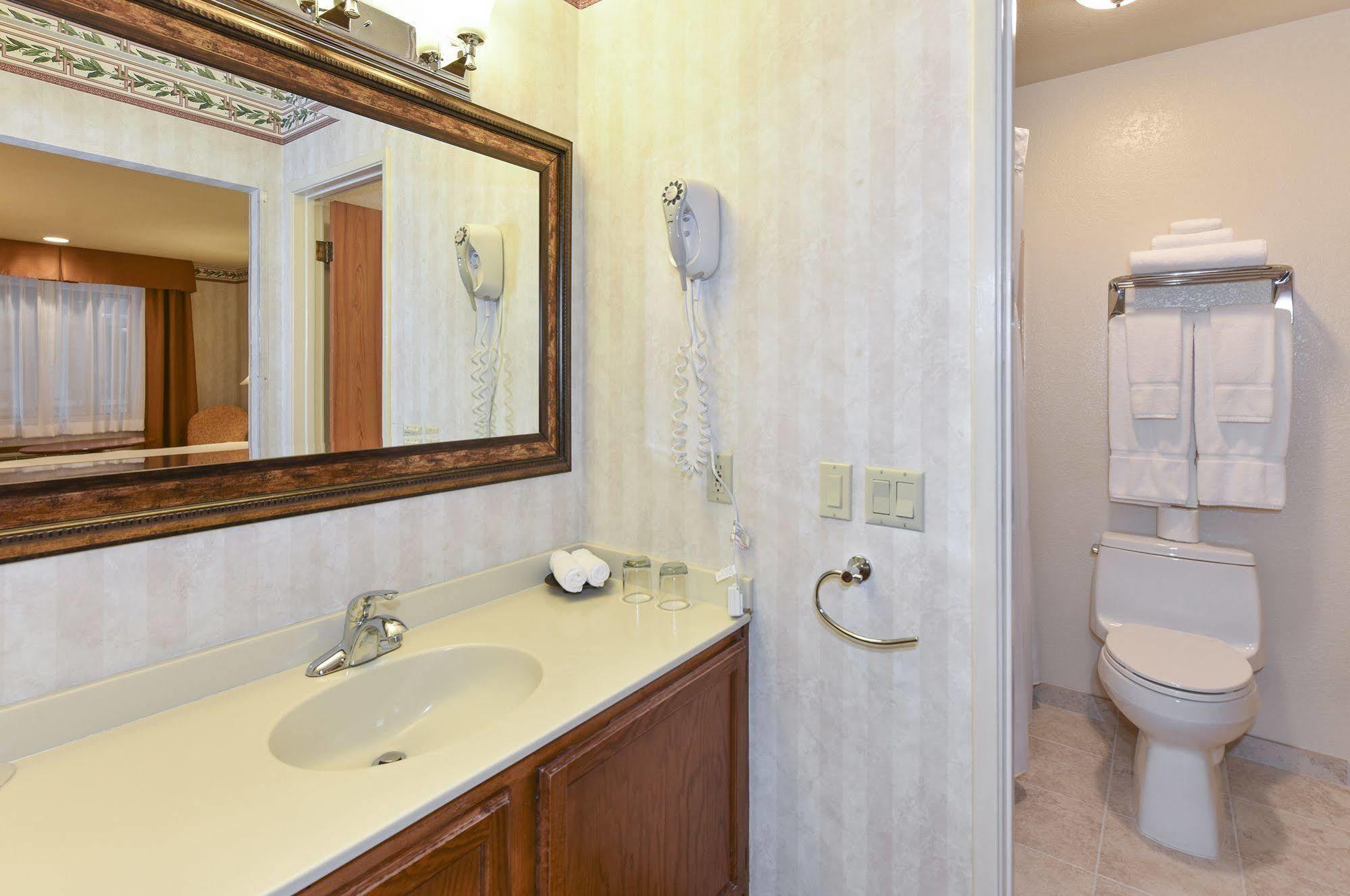 Roman Spa Resort Calistoga Buitenkant foto